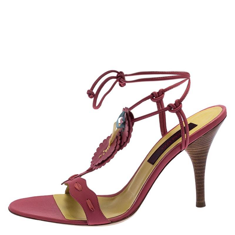 

Kenzo Pink Leather Floral T Strap Open Toe Sandals Size