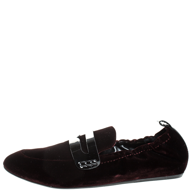 

Lanvin Burgundy Velvet And Black Patent Scrunch Penny Loafers Size