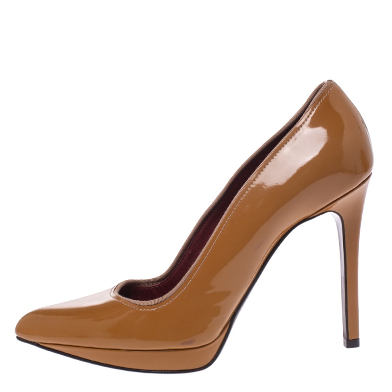 

Lanvin Yellow Ochre Patent Leather Pointed Toe Platform Pumps Size