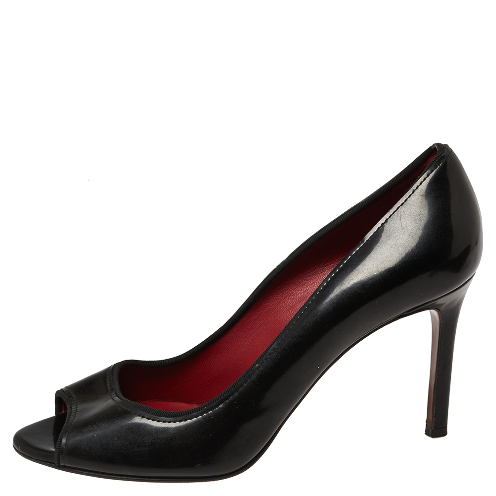 

Lanvin Black Patent Leather Open Toe Pumps Size