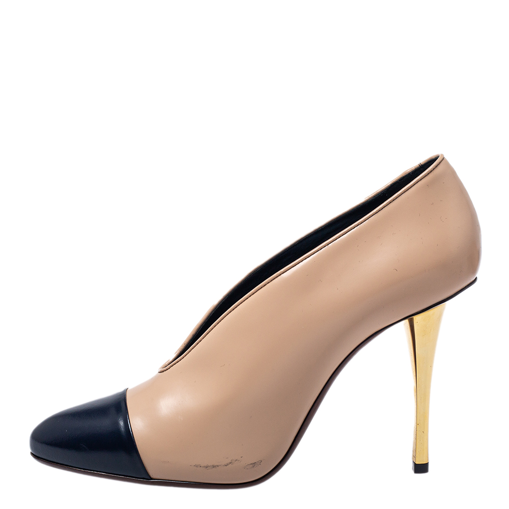 

Lanvin Beige/Blue Leather Pumps Size