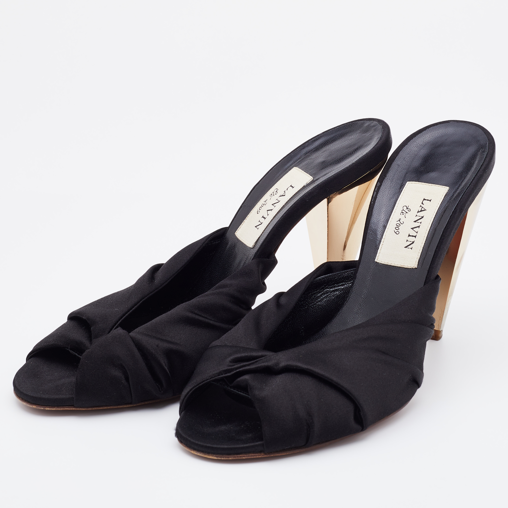 

Lanvin Black Satin Pleated Open Toe Mules Size