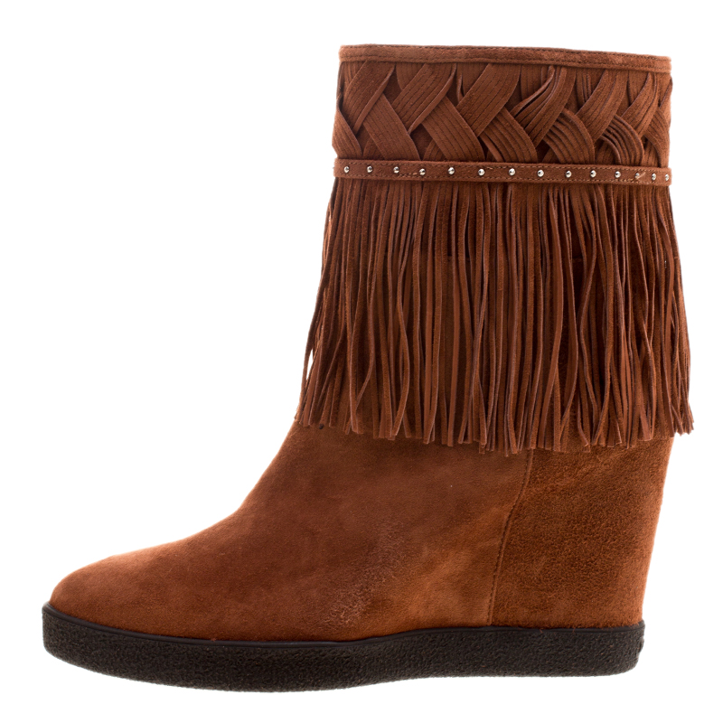 

Le Silla Brown Suede Concealed Fringed Wedge Boots Size