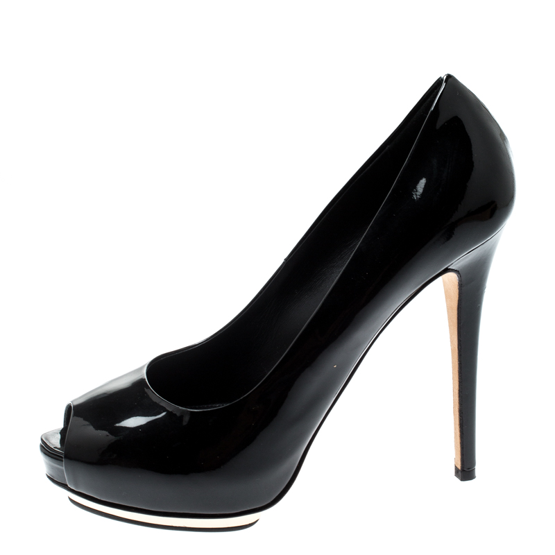 

Le Silla Black Patent Leather Peep Toe Platform Pumps Size