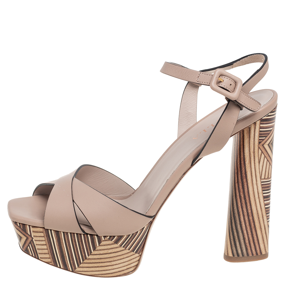 

Le Silla Beige Leather Ankle Strap Block Heel Platform Sandals Size