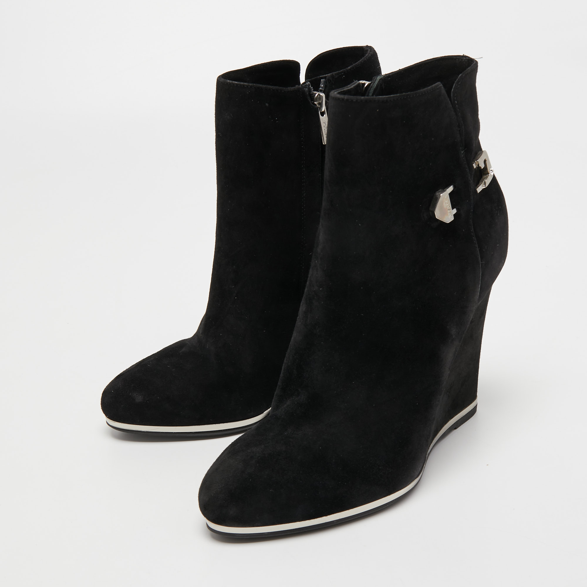 

Le Silla Black Suede Wedge Ankle Boots Size