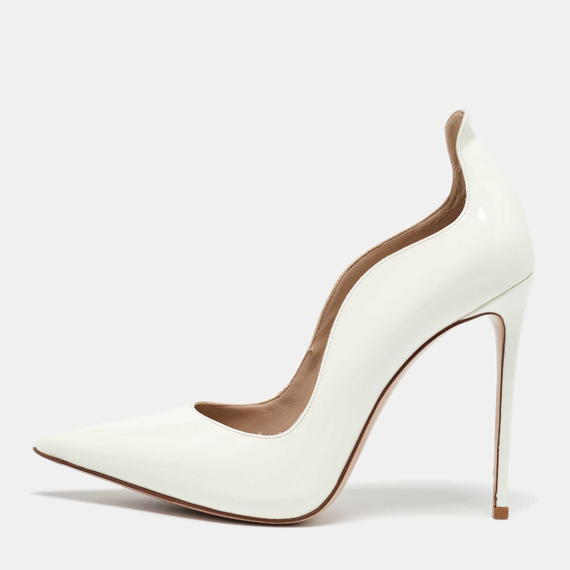 

Le Silla White Patent Leather Pumps Size