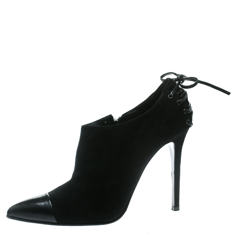 

Le Silla Black Suede/Patent Lather Cap Toe Ankle Boots Size