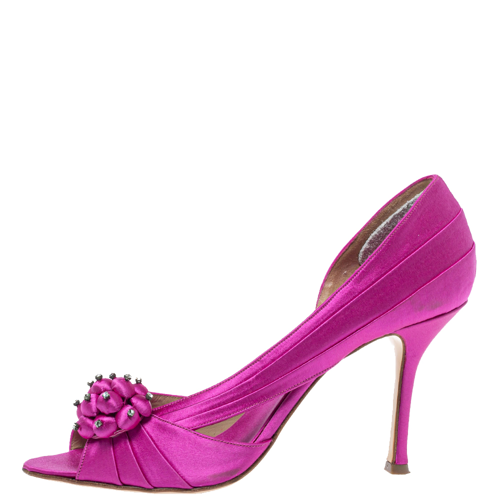 

Le Silla Fuchsia Pink Ruched Satin Embellished D'Orsay Peep Toe Pumps Size
