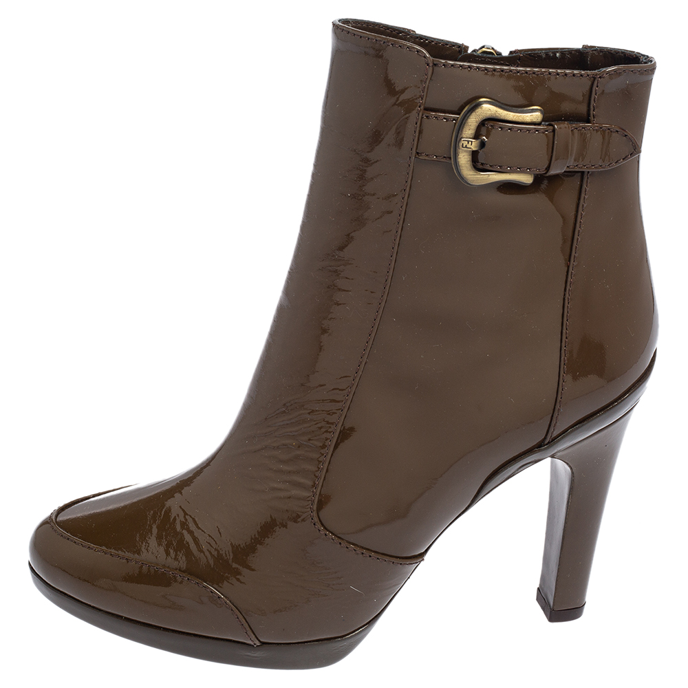 

Fendi Brown Patent Leather Ankle Boots Size