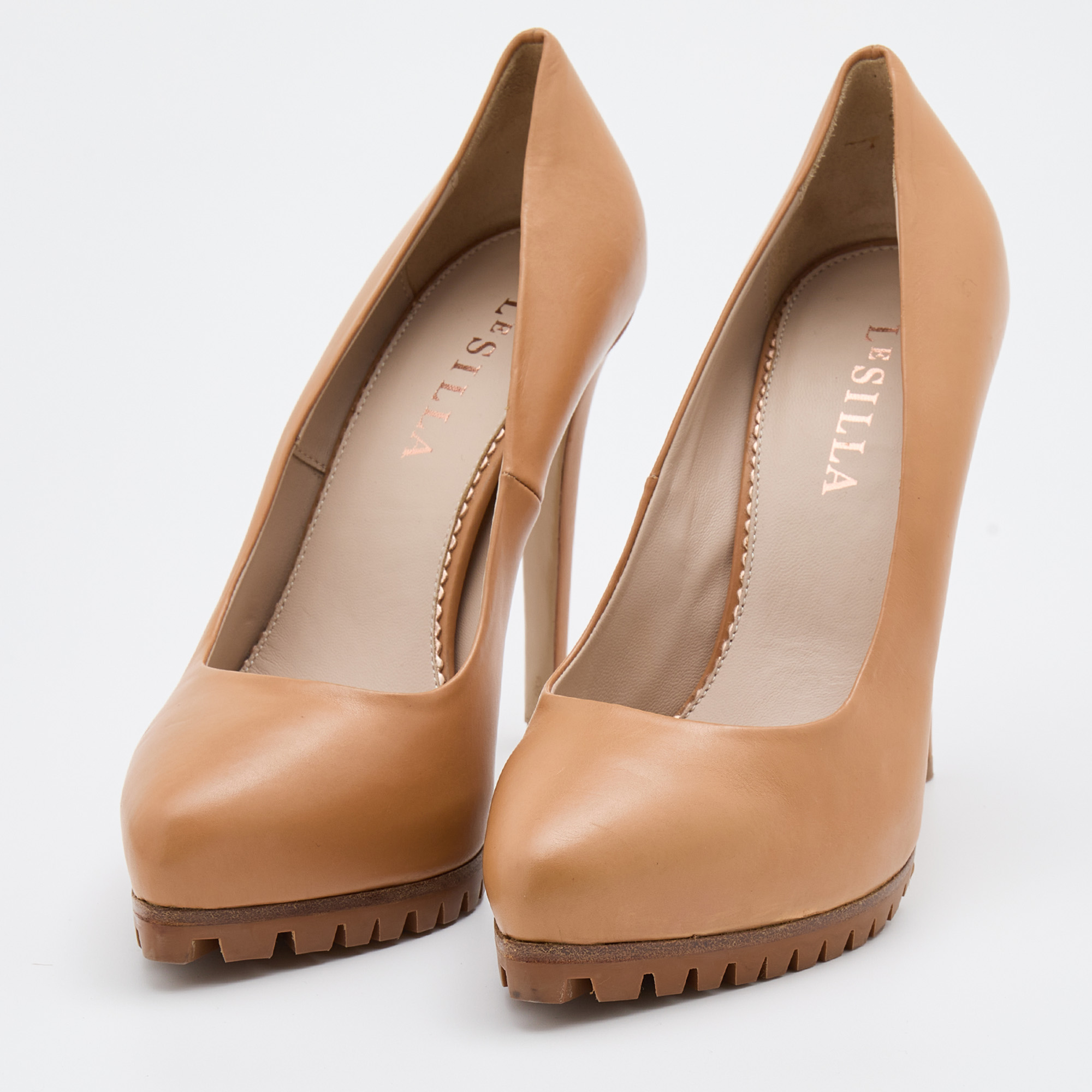 

Le Silla Brown Leather Pointed Toe Platform Pumps Size