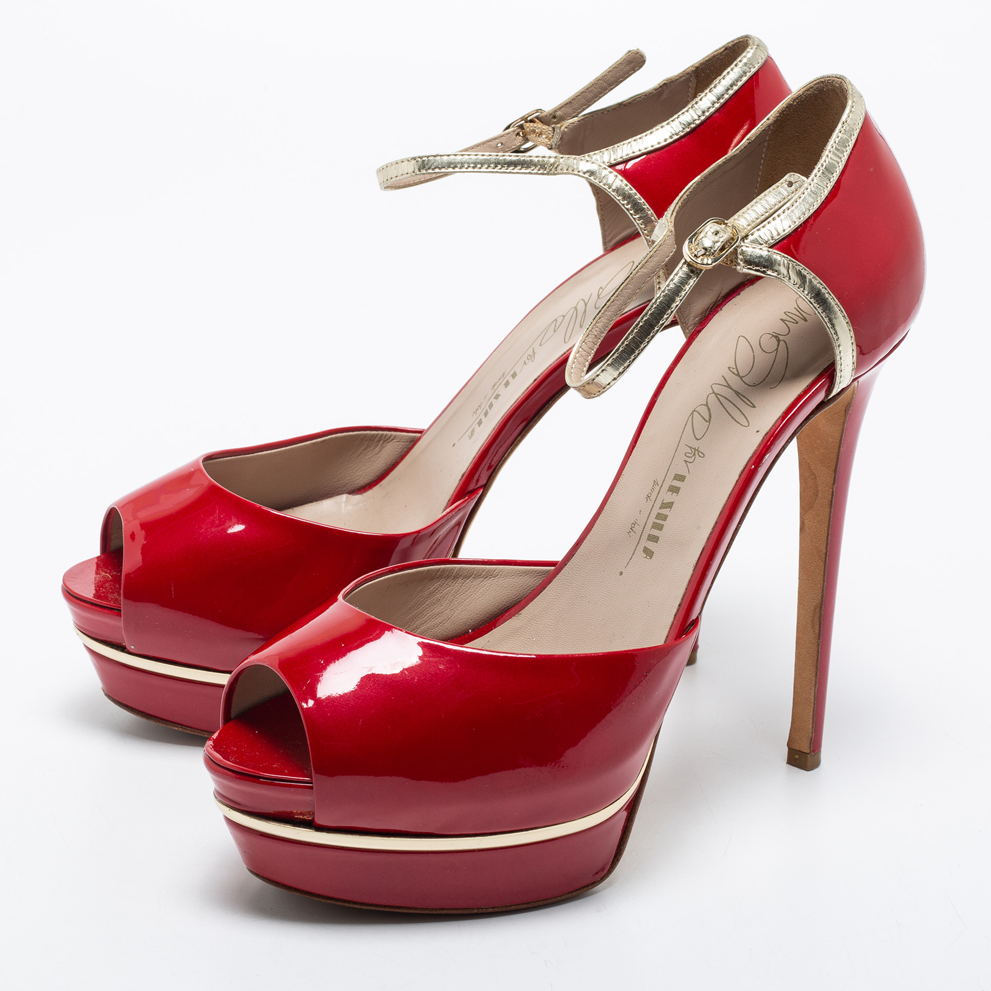

Le Silla Red Patent Leather Peep Toe Platform Ankle Strap Sandals Size