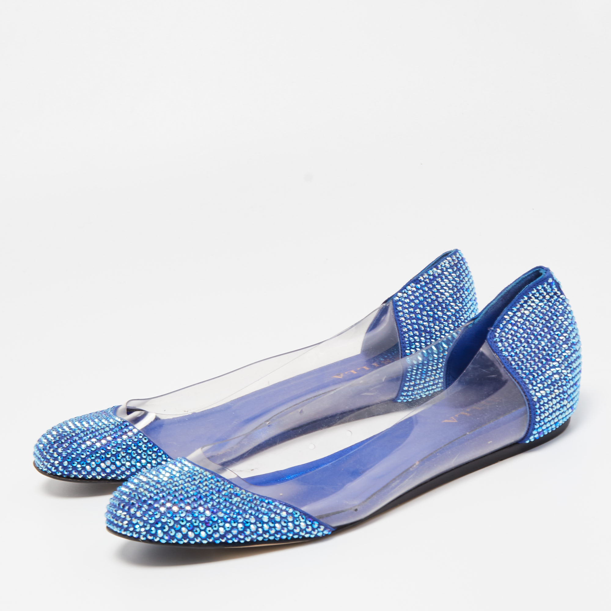 

Le Silla Blue PVC Crystal Embellished Ballet Flats Size