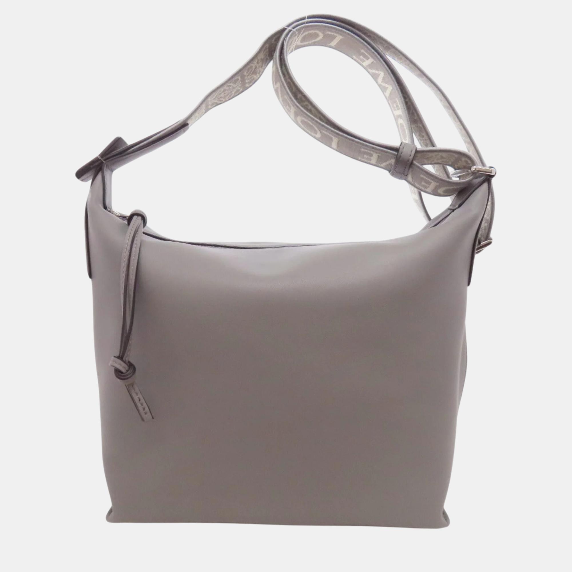 Pre-owned Loewe Calf Leather Shoulder Bag In Grey