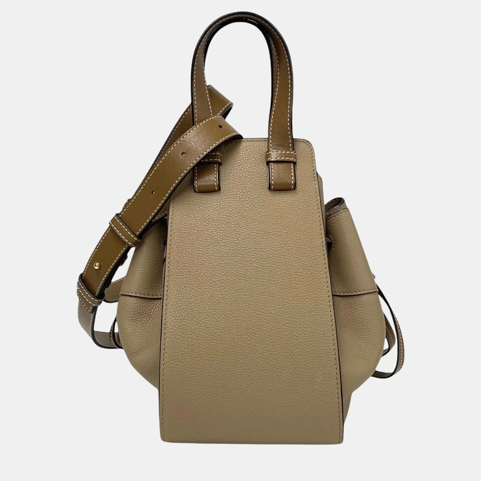 

Loewe Beige Hammock Small Drawstring Leather Shoulder Bag