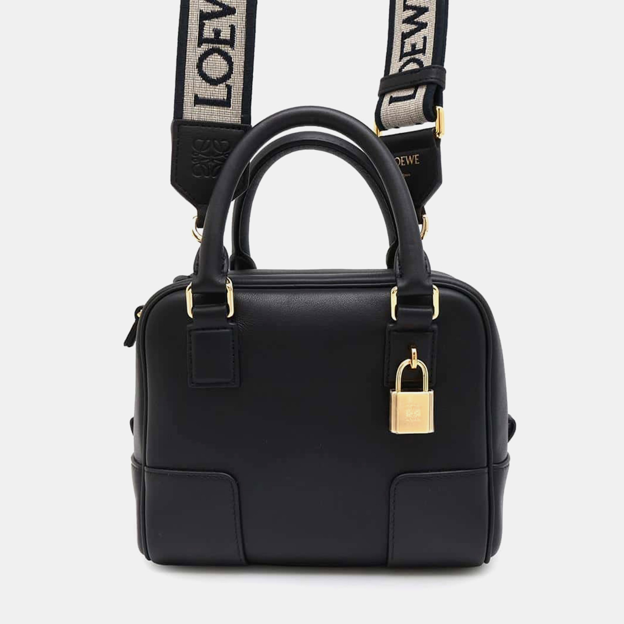 

Loewe Black Calf Leather Amazona Square bag Size