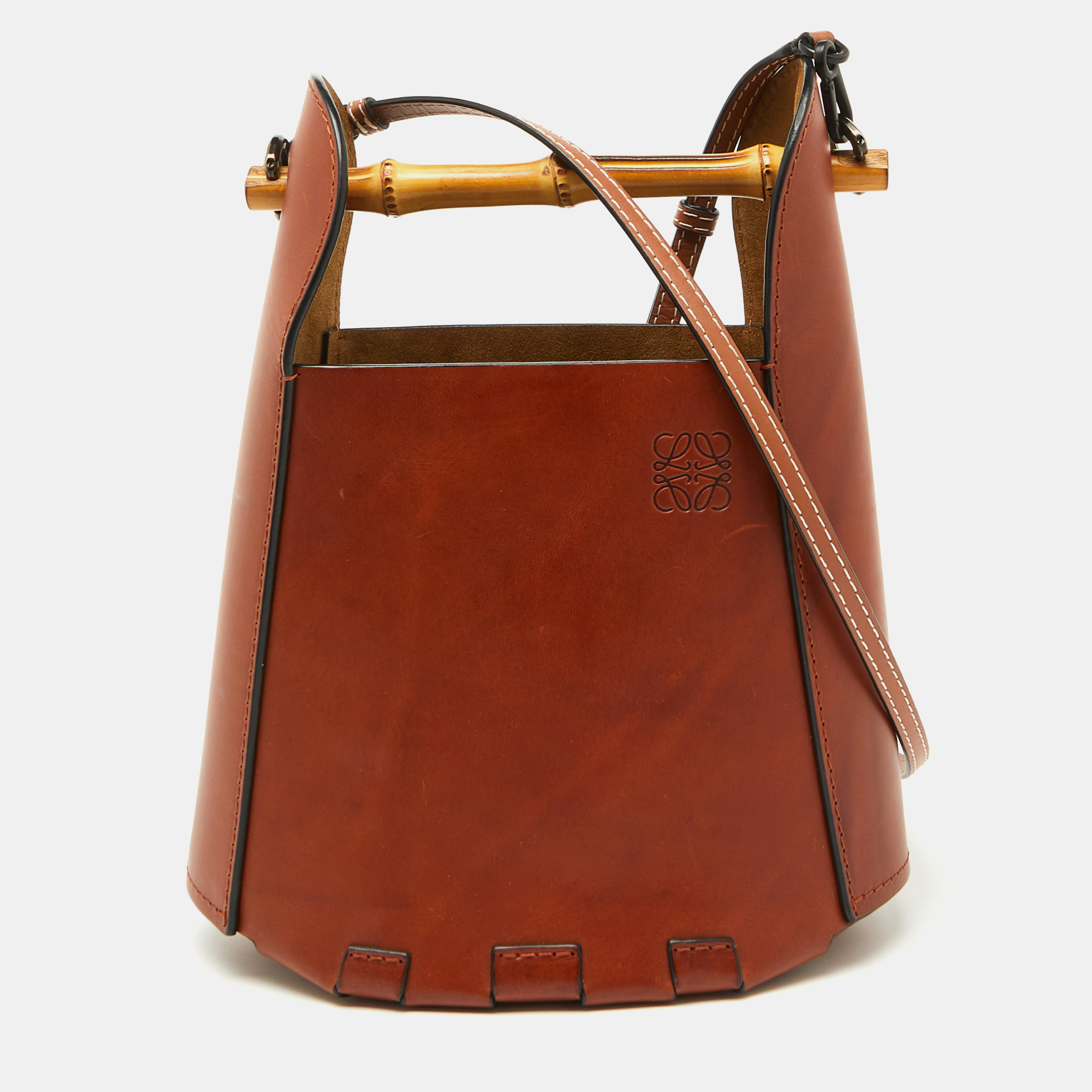 

Loewe Brown Leather Bamboo Bucket Bag