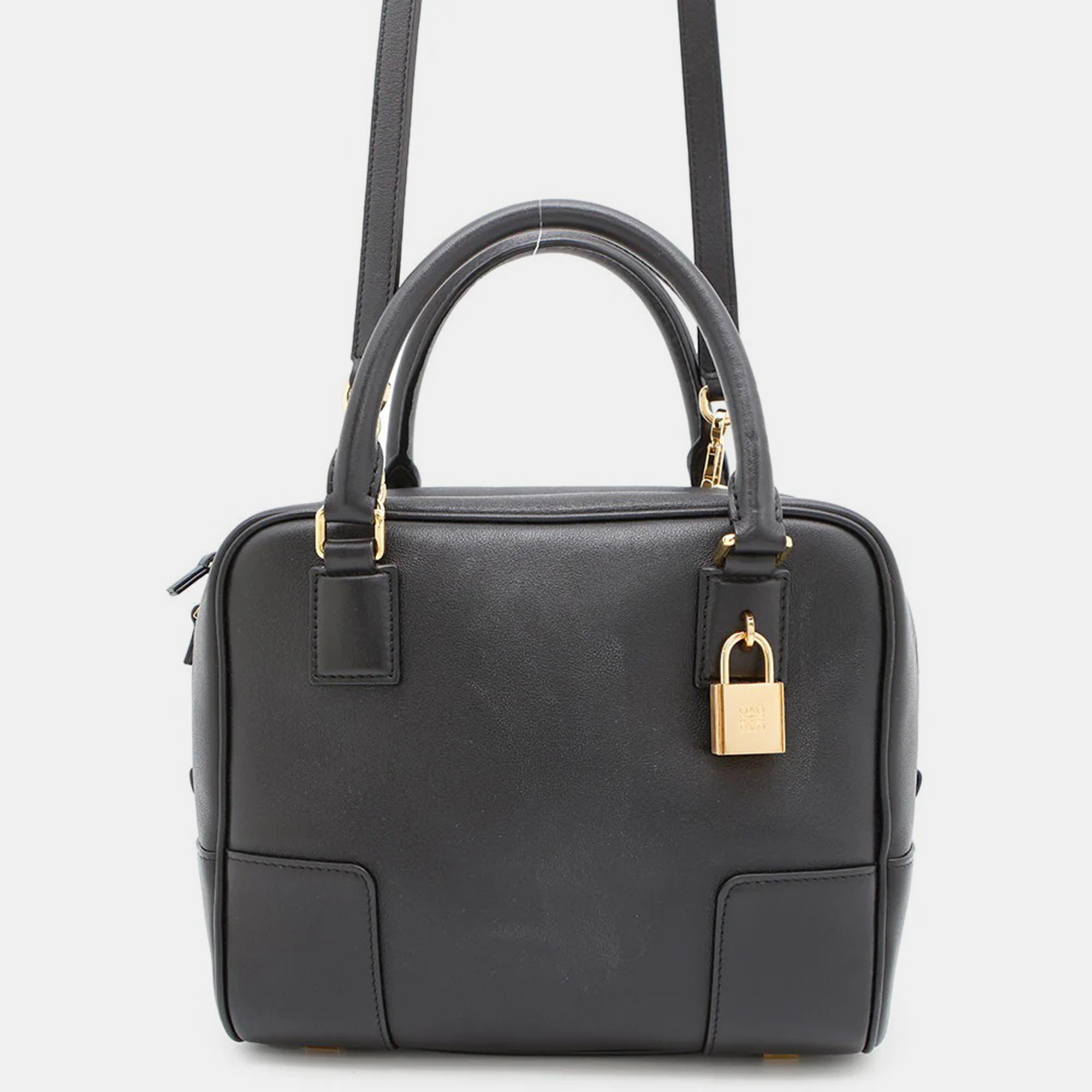 

Loewe Amazonas 19 Black Leather Handbag