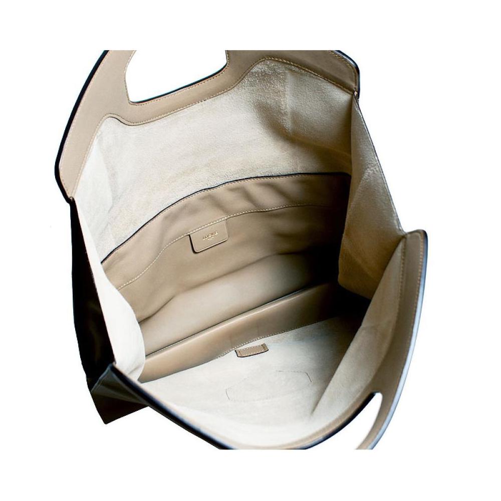 

Loewe Beige Leather Clutch Bag