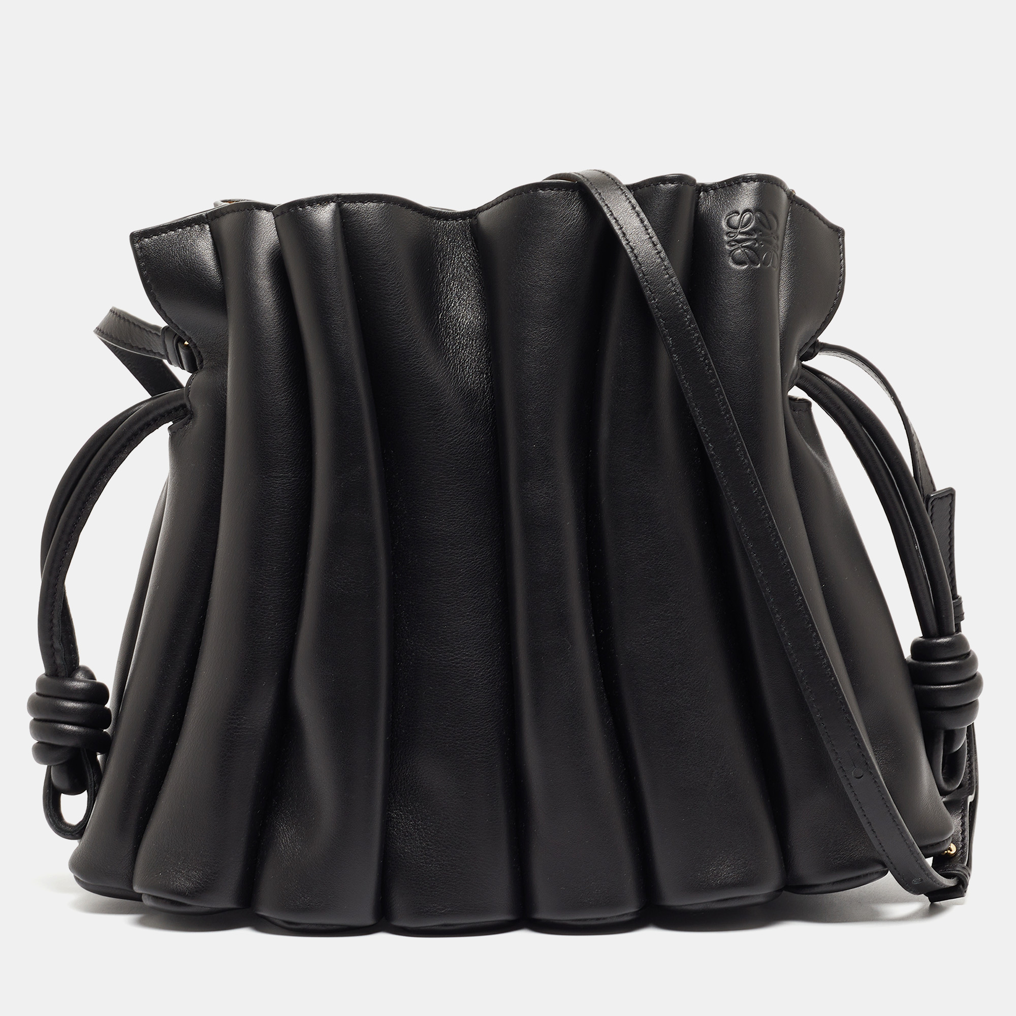 مملوكة مسبقًا Loewe Black Leather Flamenco Knot Shoulder Bag