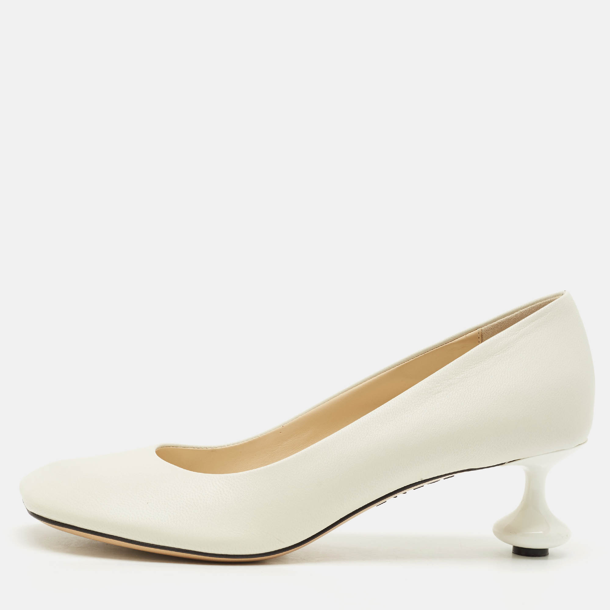 

Loewe White Leather Toy Pumps Size