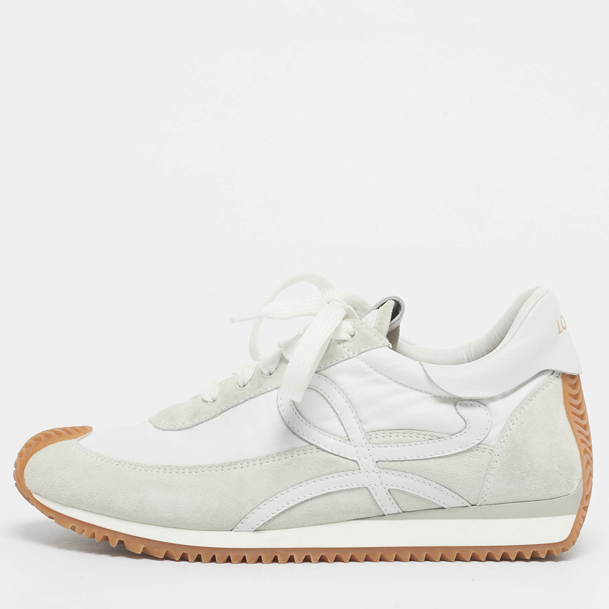 Pre-owned Loewe White Fabric Suede And Leather Flow Low Top Sneakers Size 39