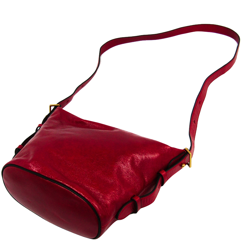 

Marc Jacobs Red Leather Mini Sling Bag