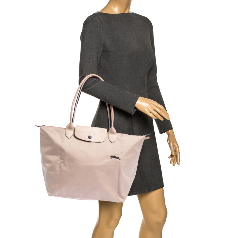 

Longchamp Pink Nylon and Leather Le Pliage Tote