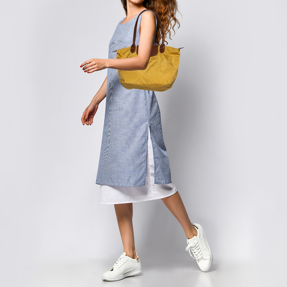 

Longchamp Yellow Nylon and Leather  Le Pliage Tote