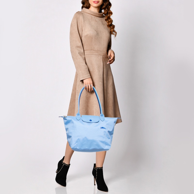 

Longchamp Light Blue Leather and Nylon Le Pliage Tote