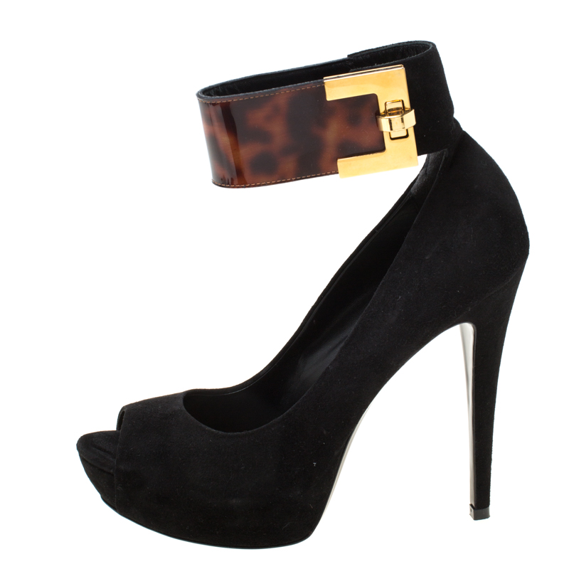 

Loriblu Black Suede Ankle Turnlock Strap Platform Pumps Size