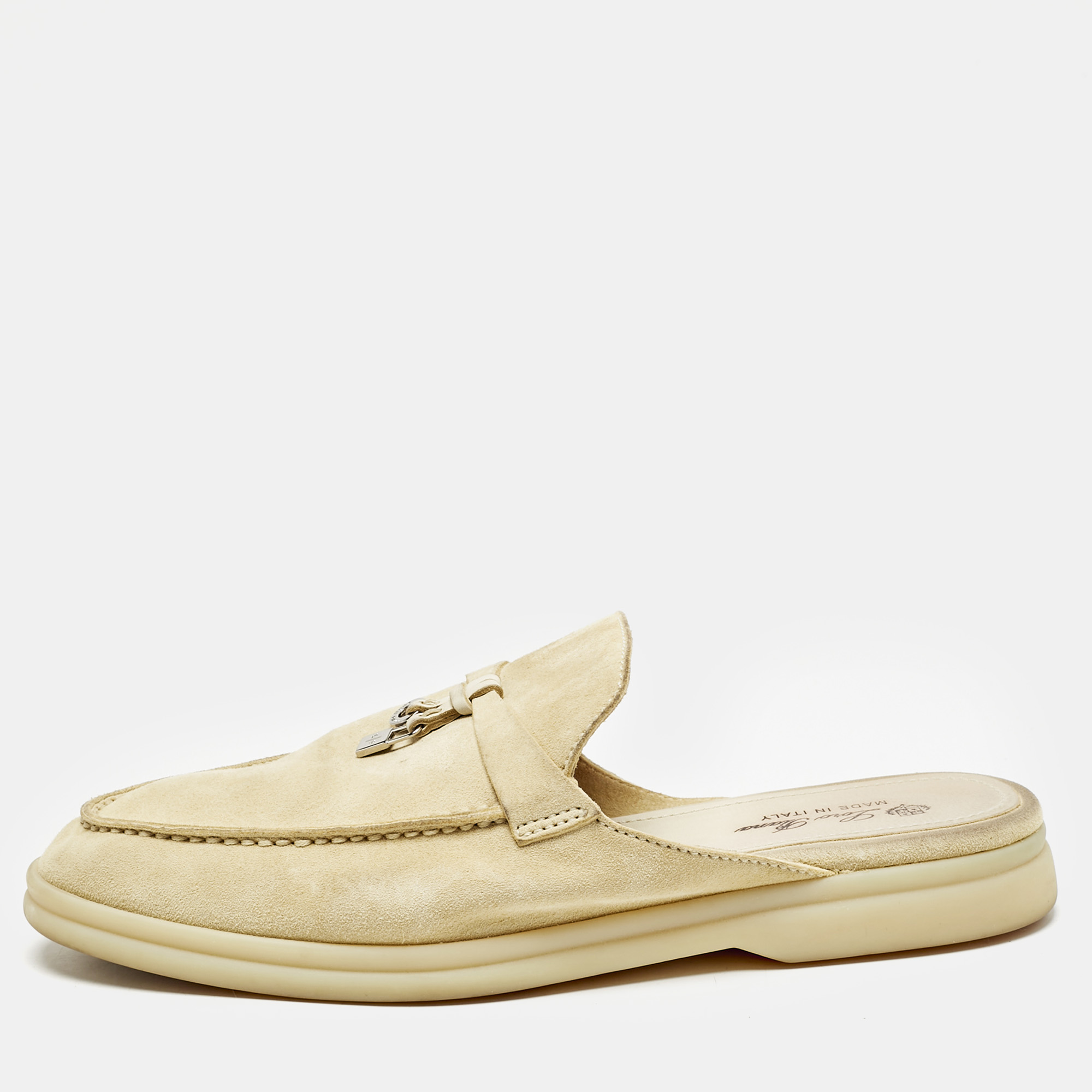 

Loro Piana Grey Suede Babouche Charms Walk Mules Size