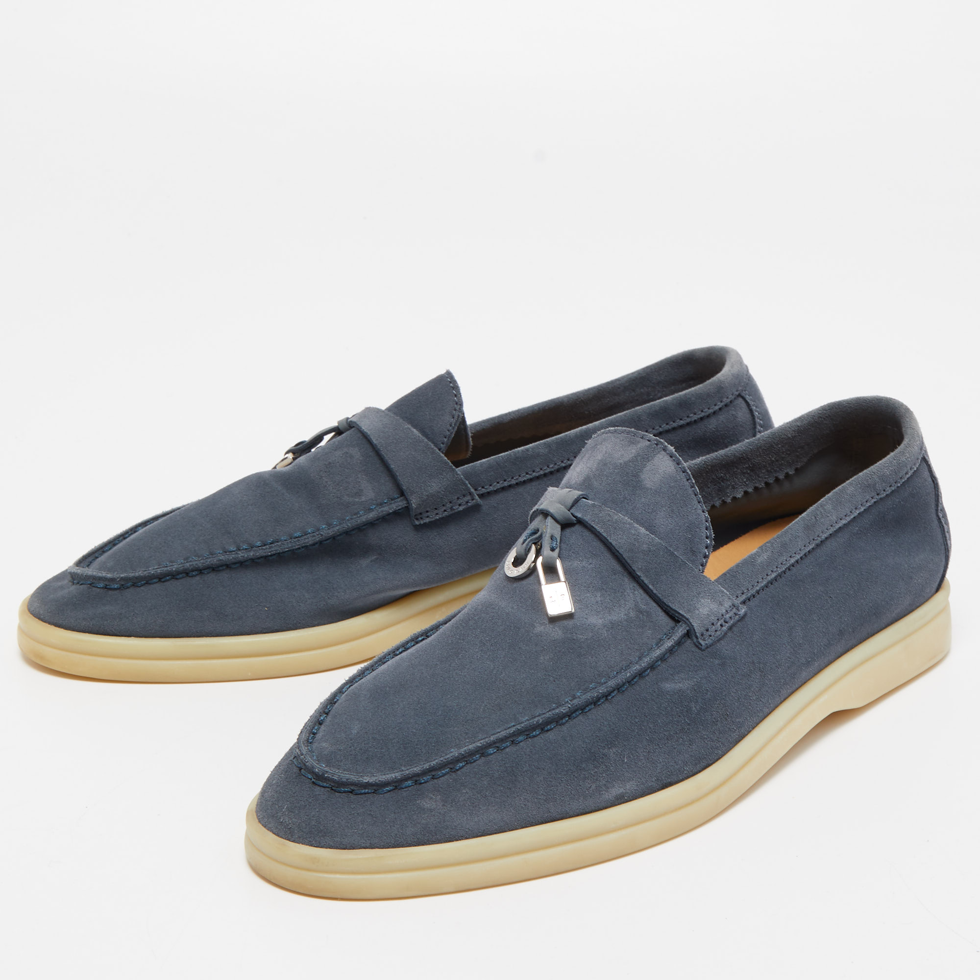 

Loro Piana Grey Suede Summer Charms Walk Loafers Size