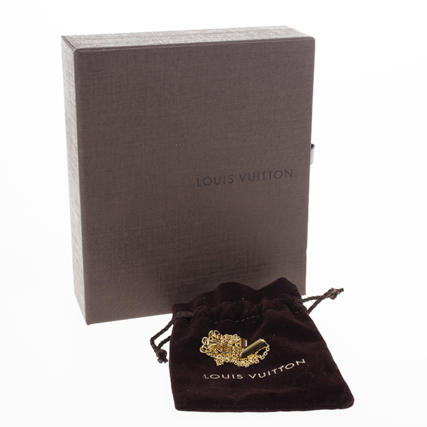 LOUIS VUITTON Brass Essential V Necklace Gold 1102370