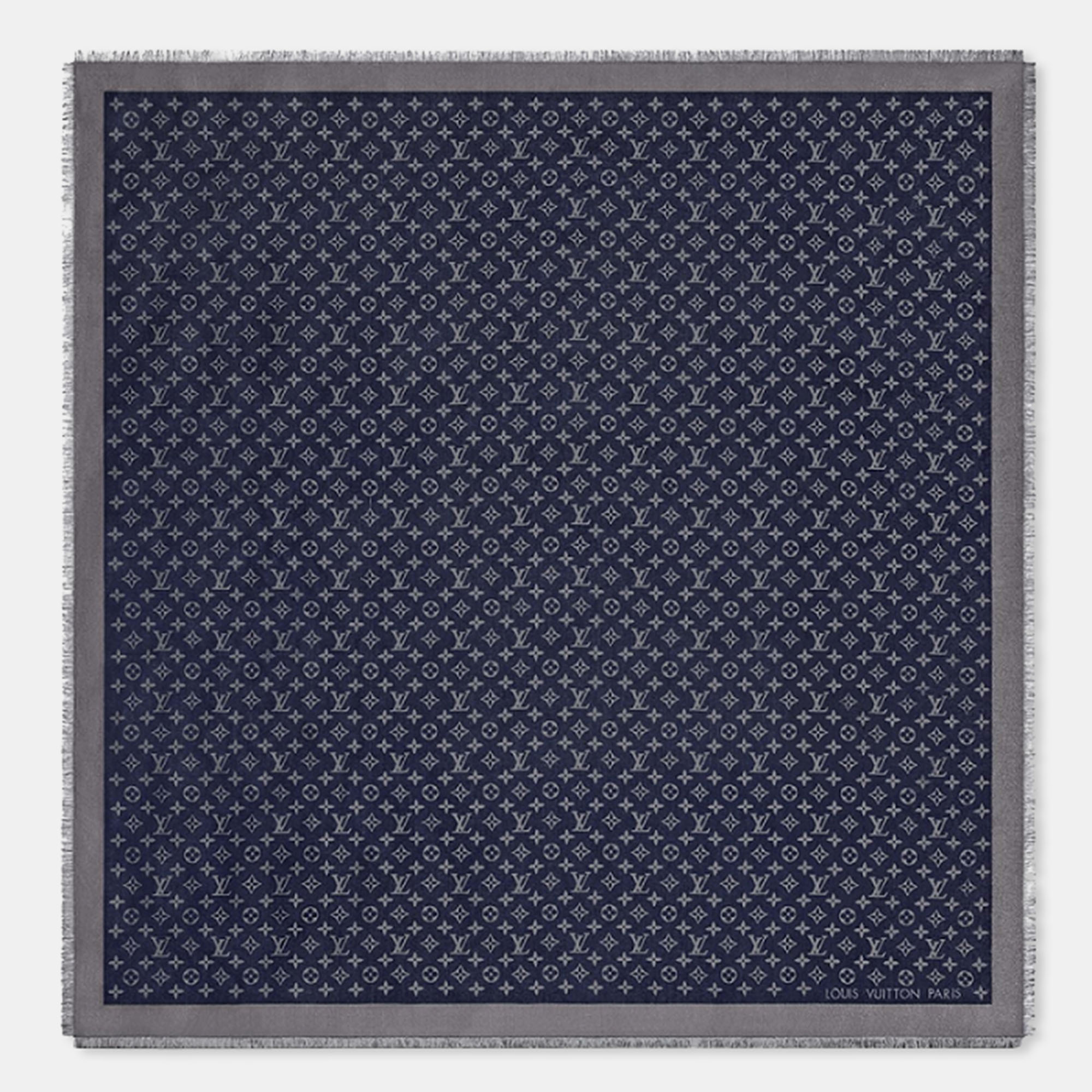 

Louis Vuitton Blue Nuit Monogram Shine Shawl