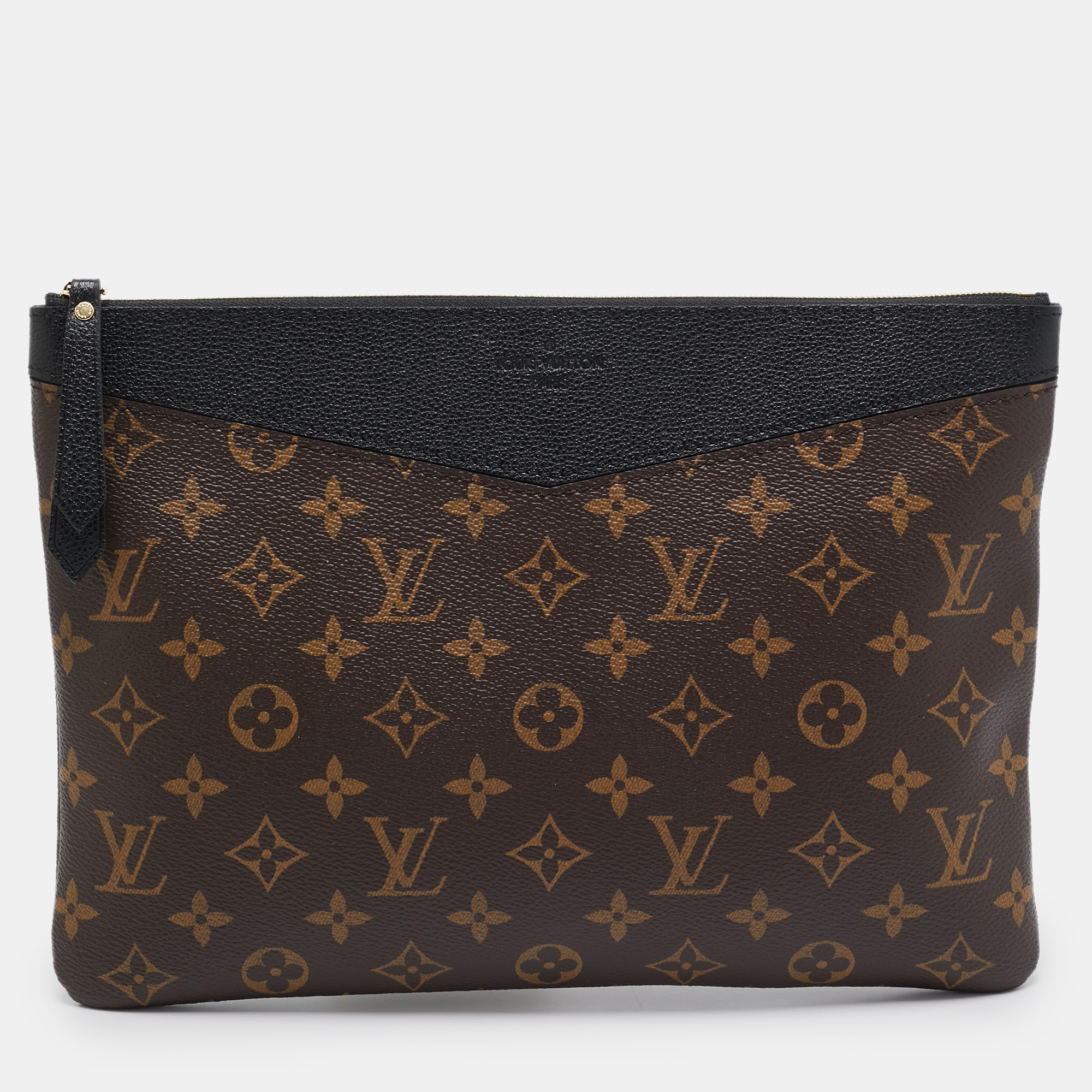 

Louis Vuitton Black Monogram Canvas Daily Pouch