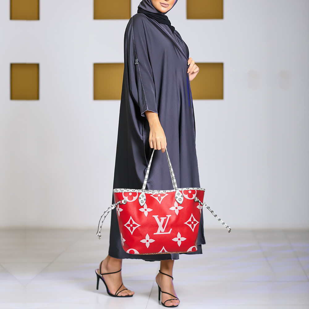 

Louis Vuitton Rouge Monogram Giant Canvas Neverfull MM Bag, Multicolor