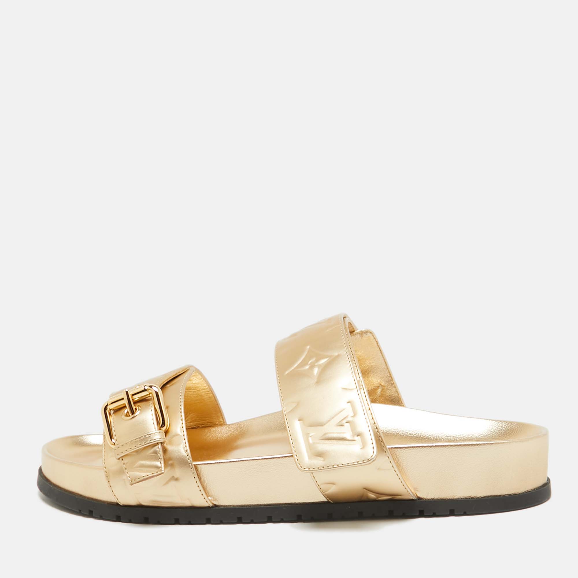 

Louis Vuitton Gold Monogram Embossed Leather Bom Dia Slides Size