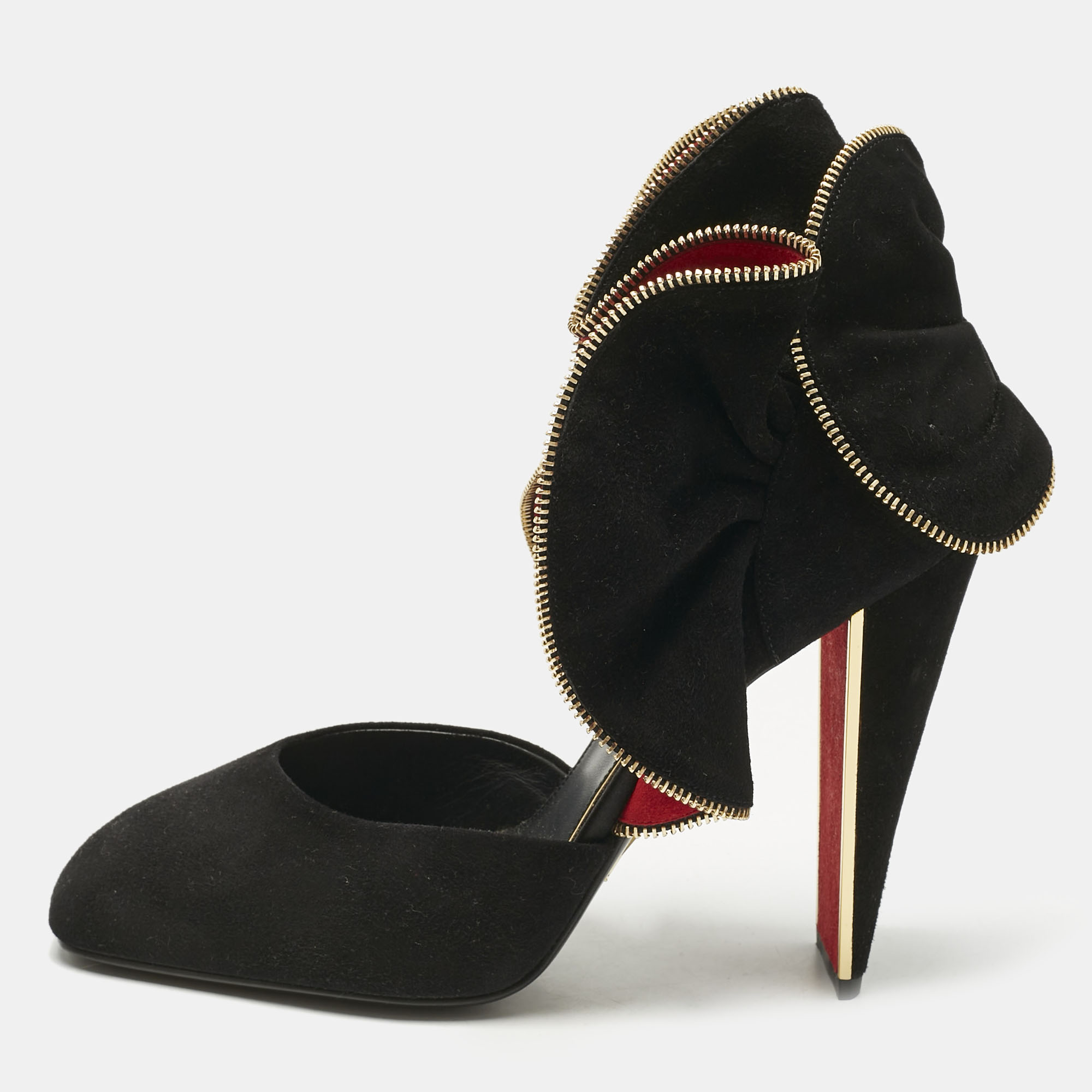 

Louis Vuitton Black Suede Ruffle Detail Square Toe Pumps Size