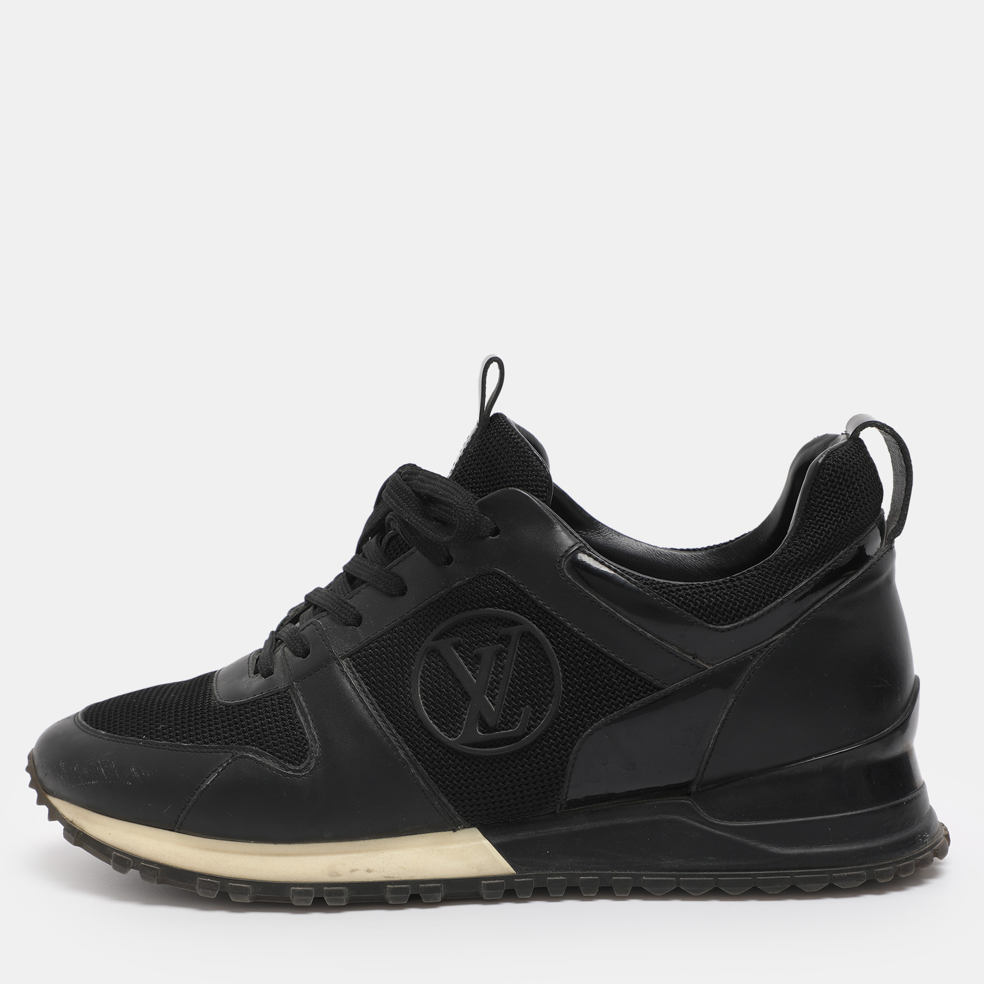 

Louis Vuitton Run Away Size  Black Leather and Mesh Low Top Sneakers