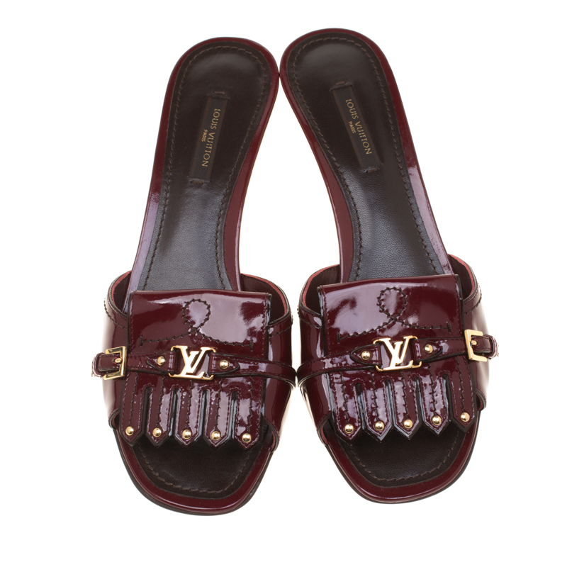 Louis Vuitton Burgundy Patent Leather Fringe Buckle Detail Slide Sandals Size 39 Louis Vuitton | TLC