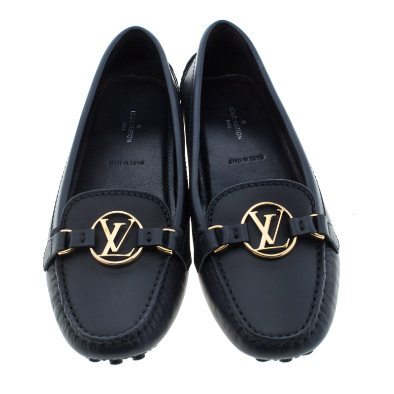 Louis Vuitton Dauphine Loafer - 2 For Sale on 1stDibs