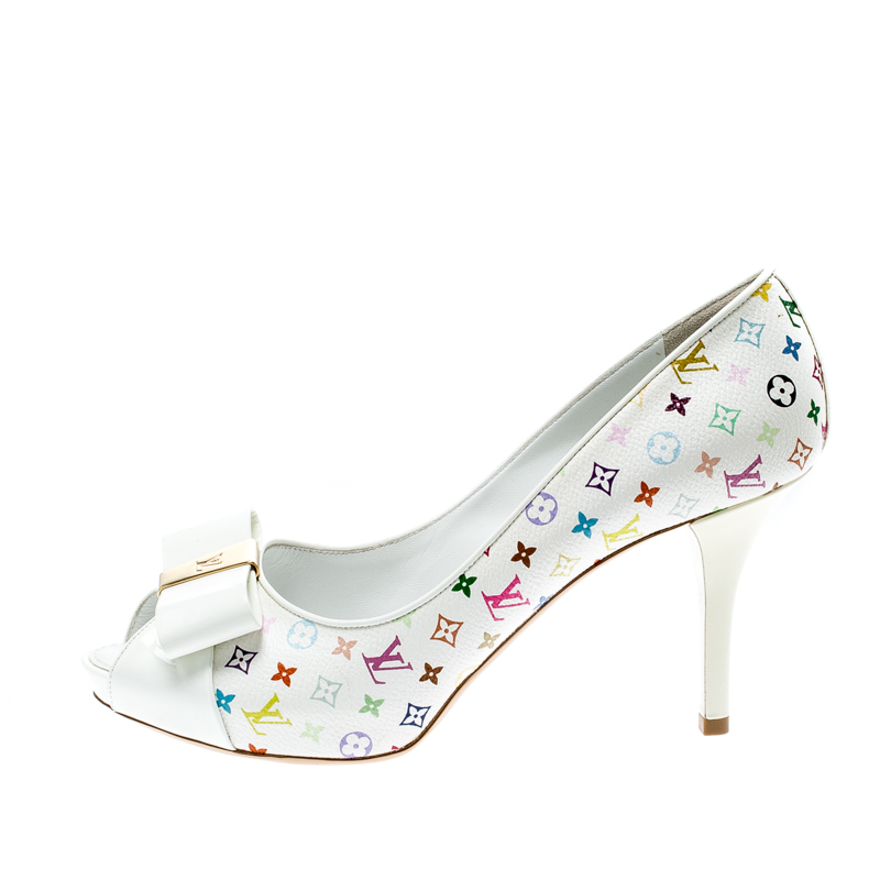 

Louis Vuitton White Multicolor Monogram Canvas And Patent Leather Bow Peep Toe Pumps Size