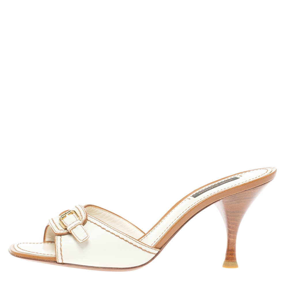 

Louis Vuitton Vintage White Leather Buckle Detail Open Toe Sandals Size