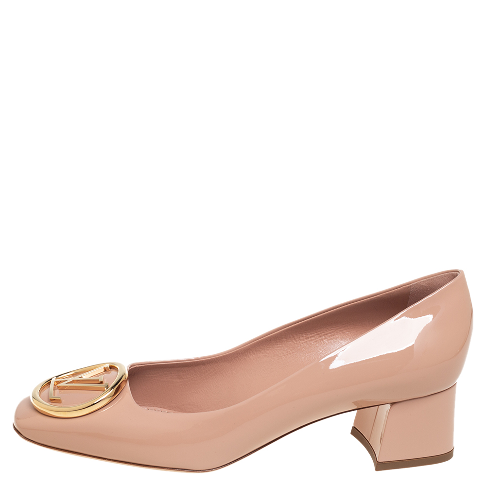 

Louis Vuitton Nude Patent Leather Madeleine Square Toe Pumps Size, Beige