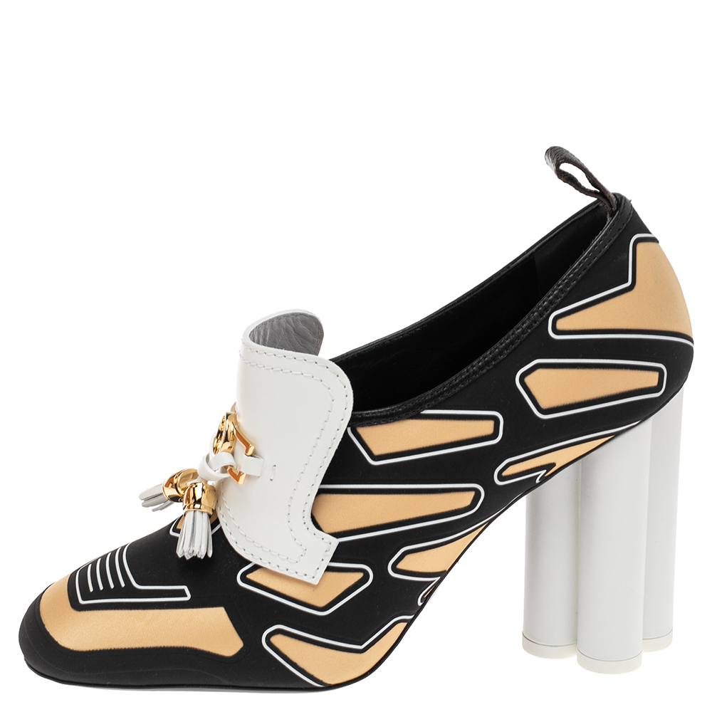 

Louis Vuitton Multicolor Leather And Fabric Tassel Embellished Swift Loafer Pumps Size