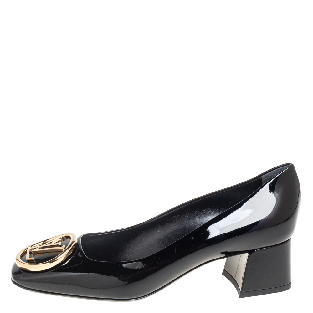 

Louis Vuitton Black Patent Leather Madeleine Square Toe Pumps Size