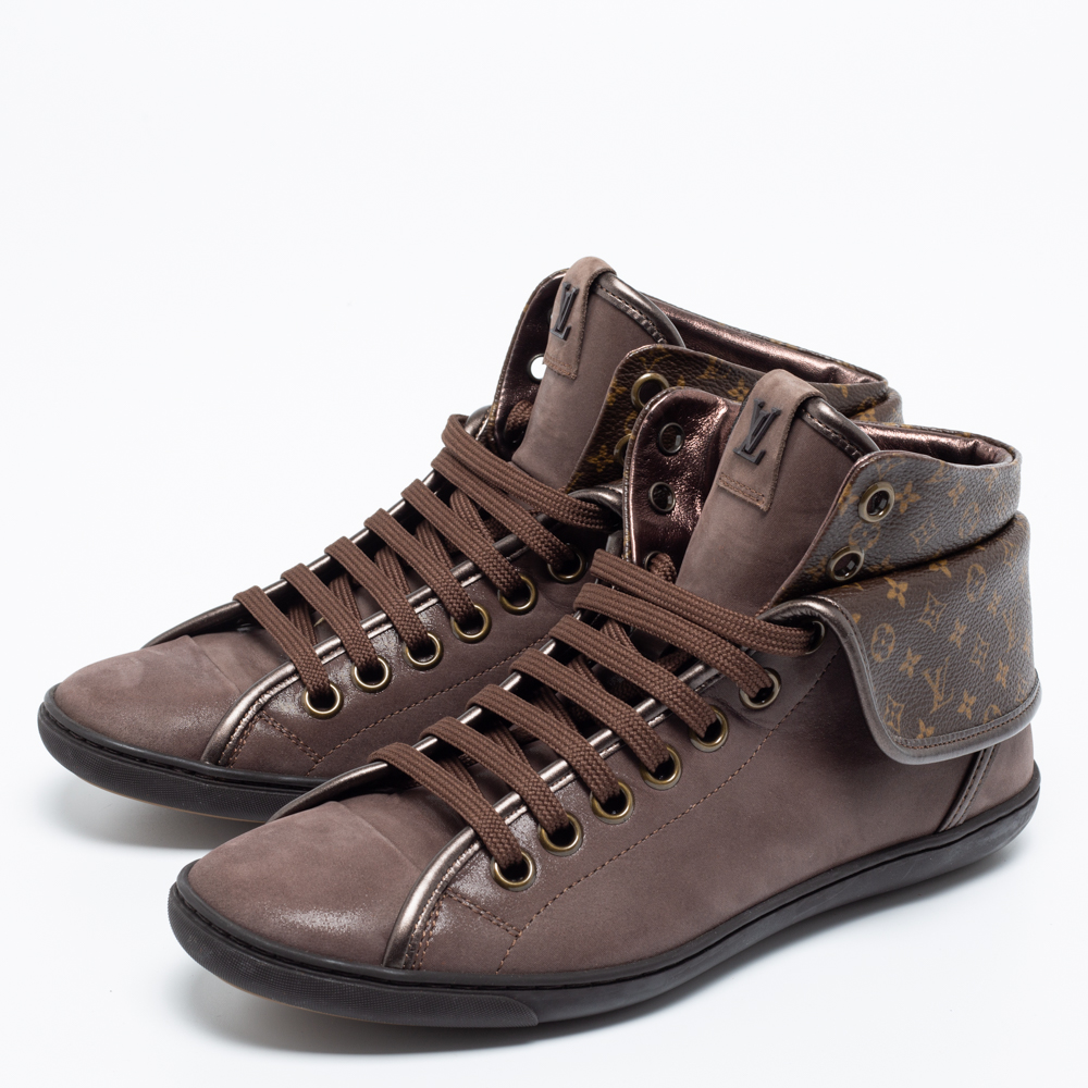 

Louis Vuitton Brown Monogram Canvas & Nubuck Leather Brea Sneaker Boots Size