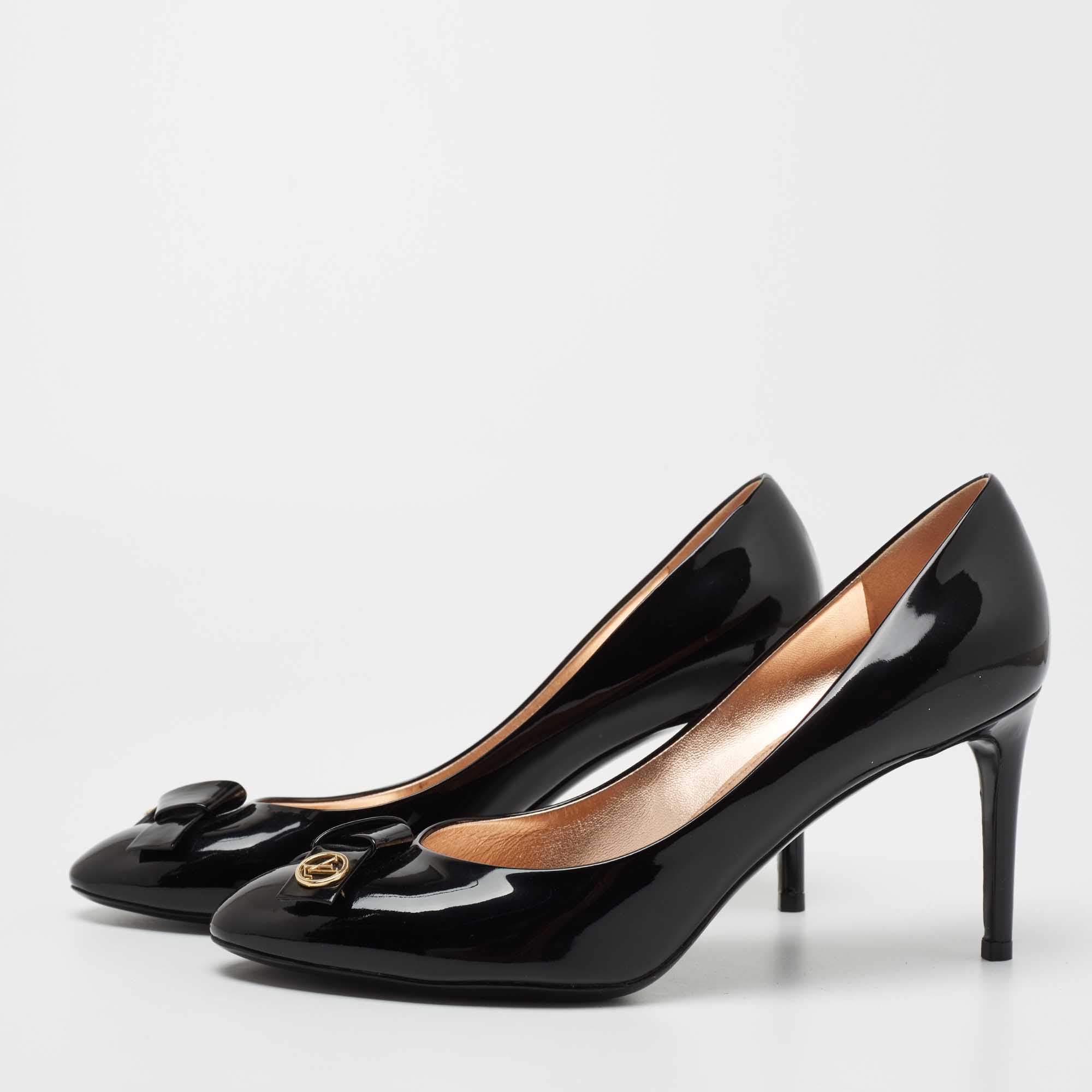 

Louis Vuitton Black Patent Leather Fiance Pumps Size
