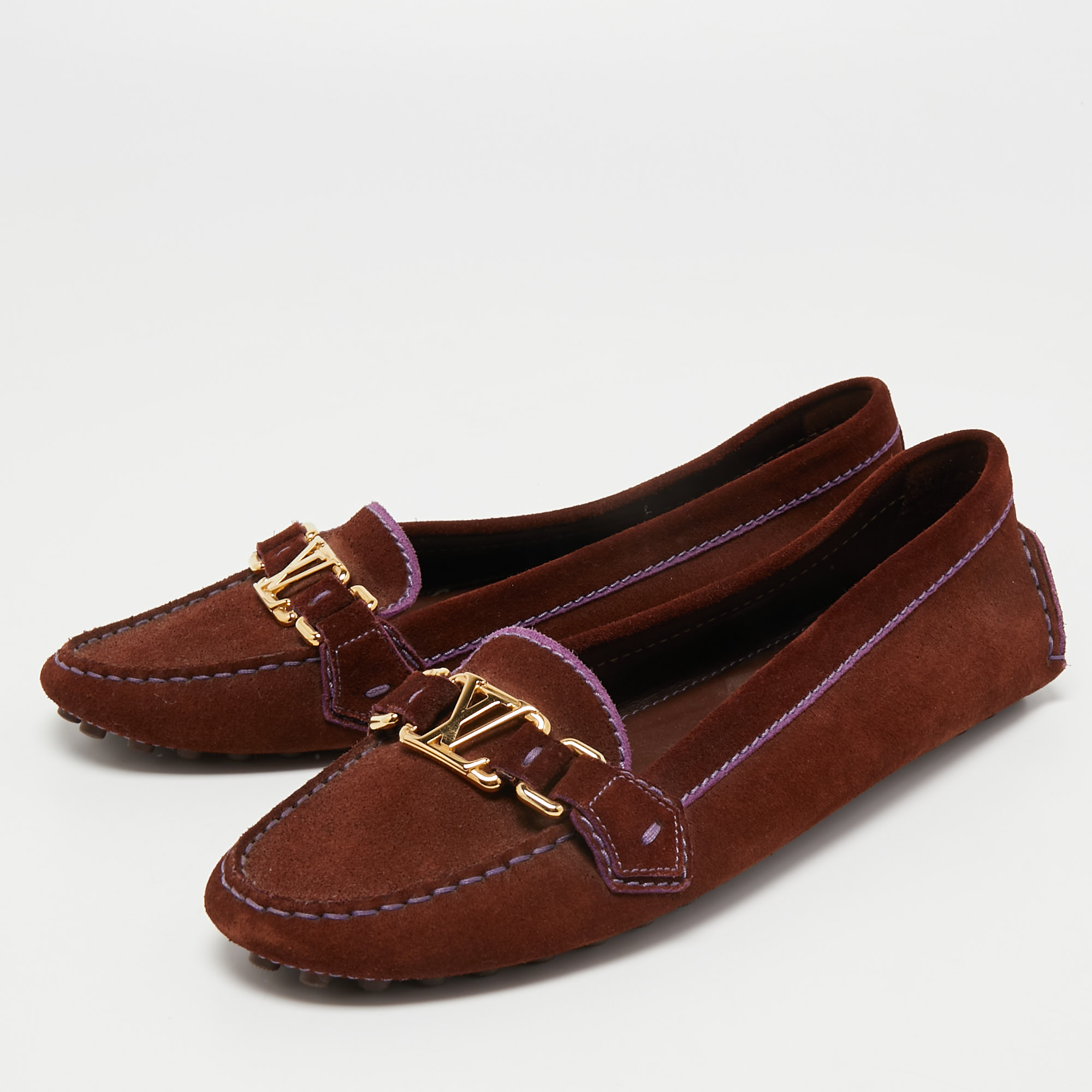 

Louis Vuitton Brown Suede Oxford Loafers Size